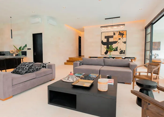 Villa The Jangala Luxury Retreat - Hutan